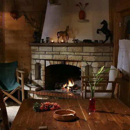 Chalets Tetrapolis Pensión