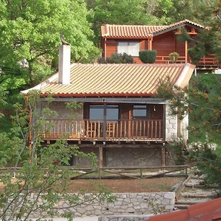 Pensión Chalets Tetrapolis *